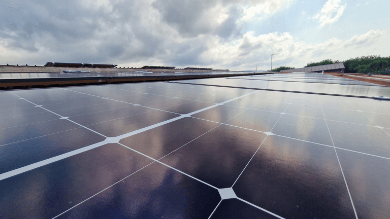 Impianti fotovoltaici commerciali e industriali